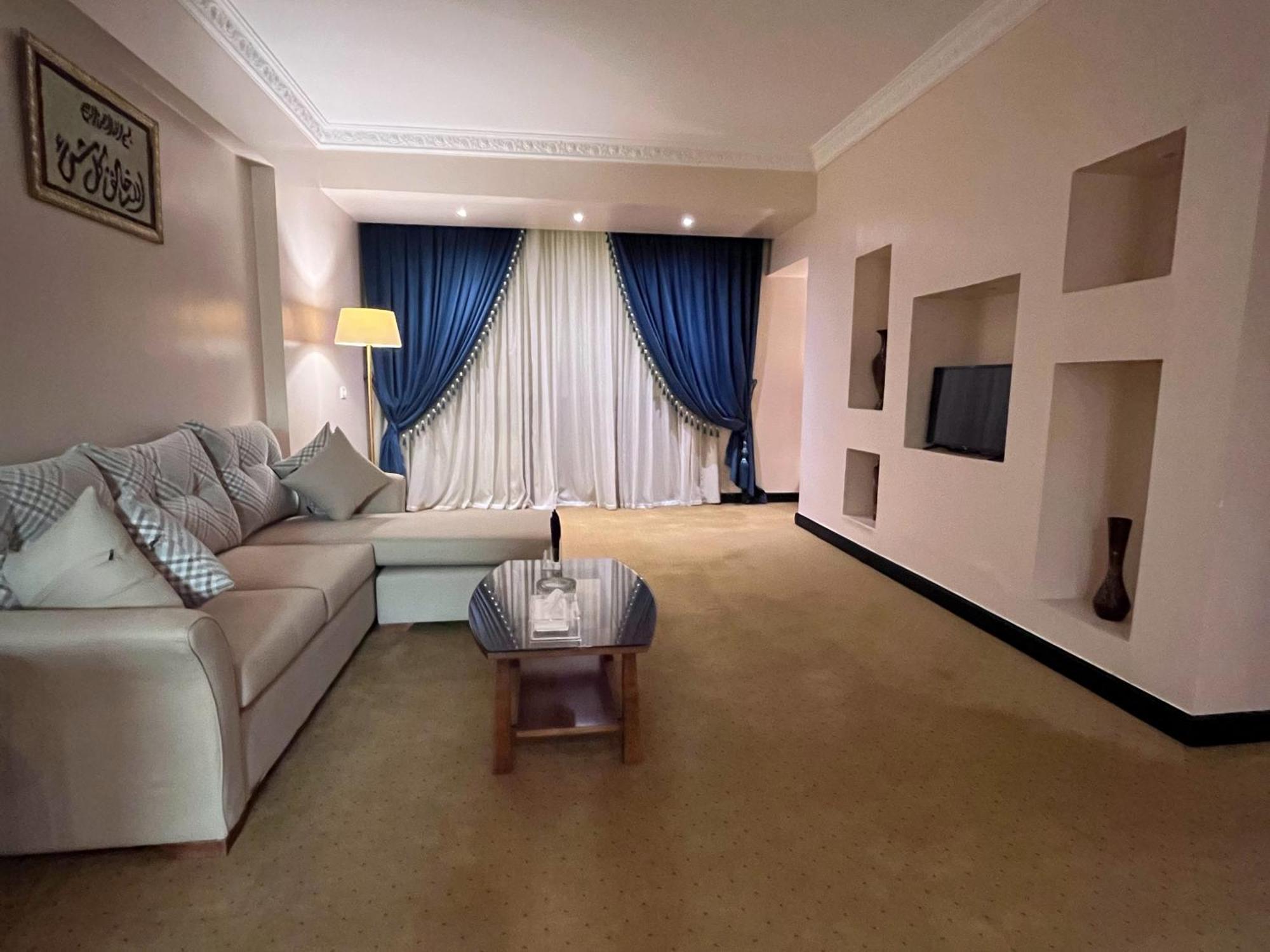 Paradise Home City Stars Kairo Bagian luar foto